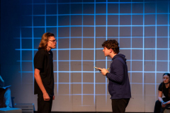 Curious-Incident-of-the-Dog-in-the-Night-Time-Production-Photo-023