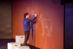 Curious-Incident-of-the-Dog-in-the-Night-Time-Production-Photo-030