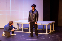 Curious-Incident-of-the-Dog-in-the-Night-Time-Production-Photo-032