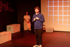 Curious-Incident-of-the-Dog-in-the-Night-Time-Production-Photo-034