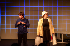 Curious-Incident-of-the-Dog-in-the-Night-Time-Production-Photo-050