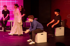 Curious-Incident-of-the-Dog-in-the-Night-Time-Production-Photo-072