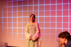 Curious-Incident-of-the-Dog-in-the-Night-Time-Production-Photo-075