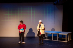 Curious-Incident-of-the-Dog-in-the-Night-Time-Production-Photo-100