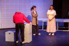 Curious-Incident-of-the-Dog-in-the-Night-Time-Production-Photo-155