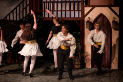 Something-Rotten-Production-Photo-130